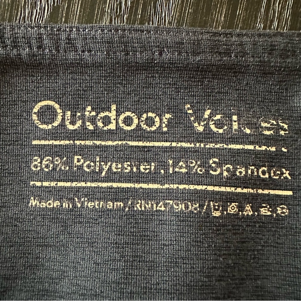 Outdoor Voices Two Tone 7/8 Signature OV Sculpt Legging in Blue/Black, Medium - Picture 8 of 13